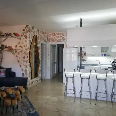 Дом отдыха Sea View Bougainvillea 52 Калкан