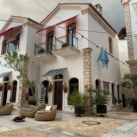 Дом отдыха Sea View Bougainvillea 52 *